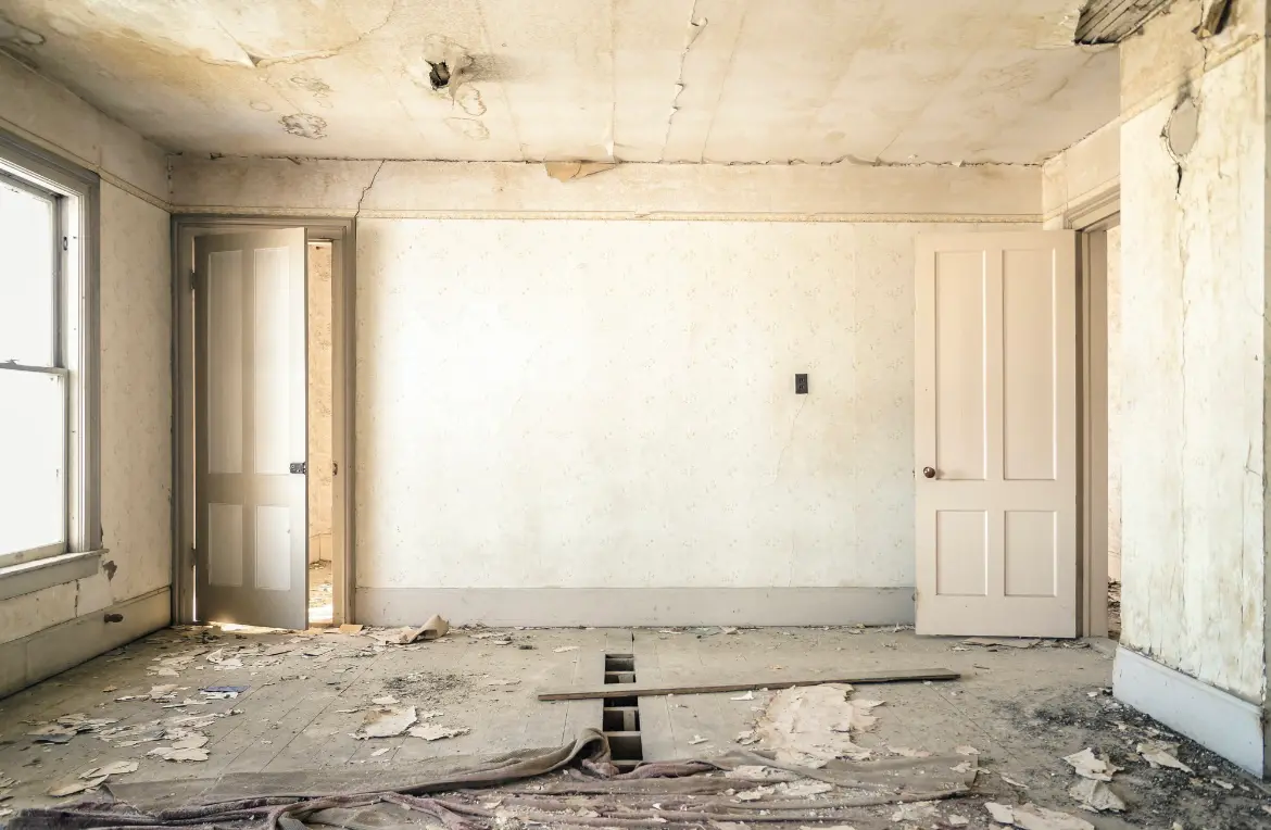 Waste disposal crew managing a cleanout project in Falfurrias